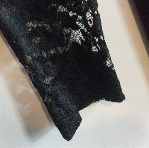 Karen Kane Vintage Black & Purple Knit Sweater with Top Lace Detail - Picture 8 of 10